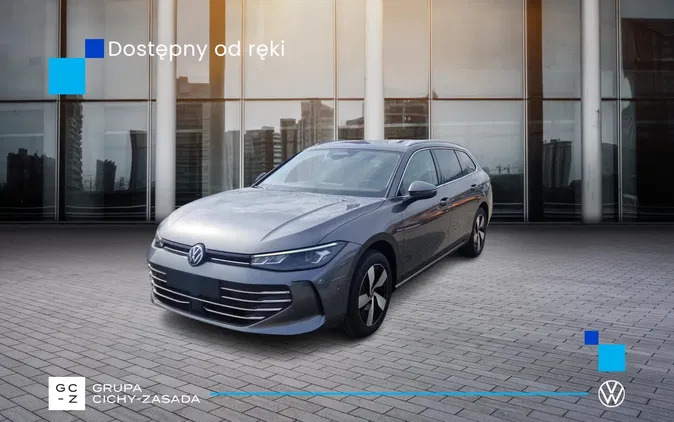 volkswagen Volkswagen Passat cena 184000 przebieg: 10, rok produkcji 2024 z Słupsk